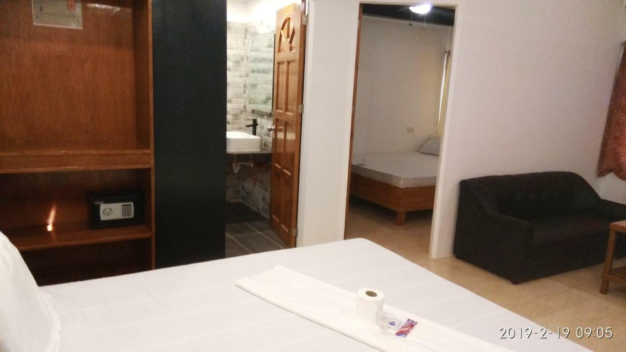 จาลินส์ รีสอร์ต Apartment ปูแอร์โตกาเลรา ภายนอก รูปภาพ